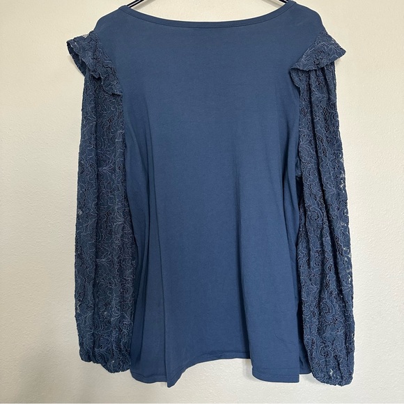 Bundle of 2 Women’s Long Sleeve Lace Arm Tops in Blue and Black Size XL - Picture 5 of 13